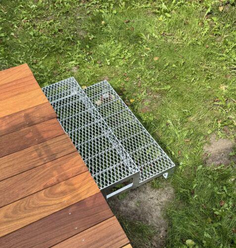 Gartentreppe 2 Stufen verzinkt Rutschfest