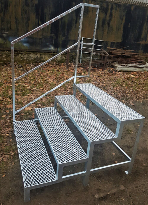 Außentreppe Metalltreppe 4 Stufen mit Geländer